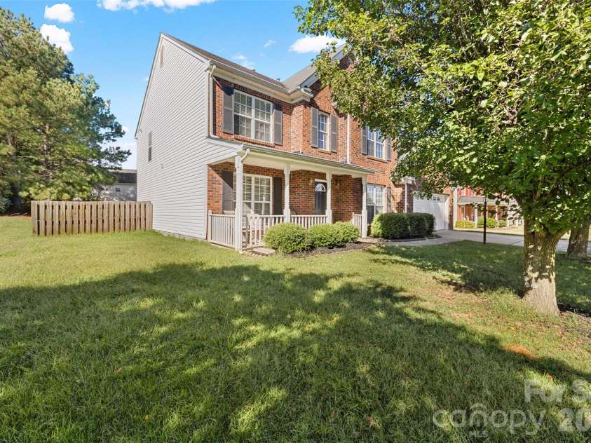 156 Rusty Nail Drive, Mooresville, NC 28115.  MLS# CAR4431670, YatesRealty ID 54900. 