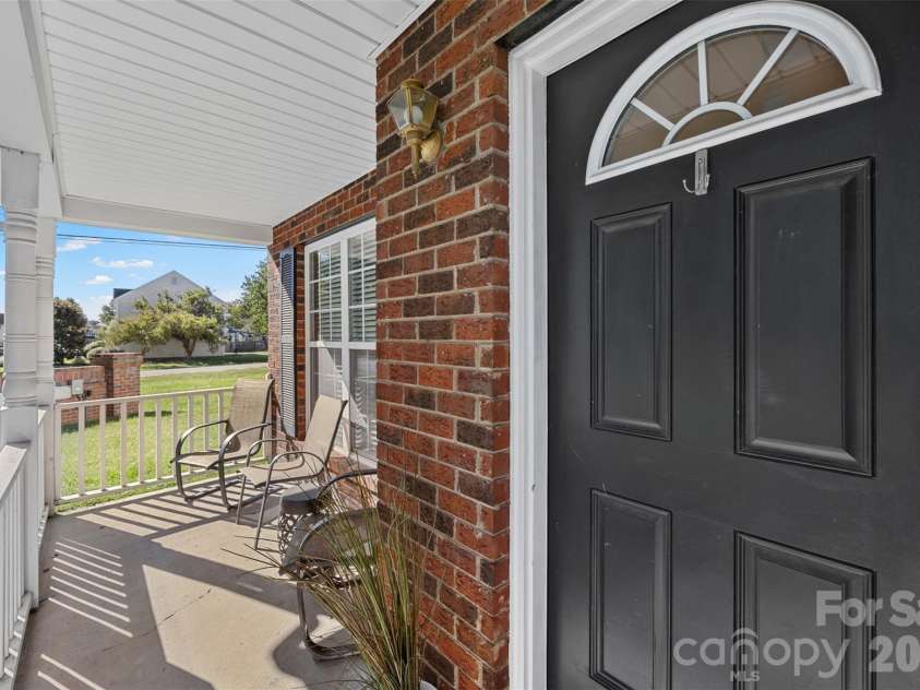 156 Rusty Nail Drive, Mooresville, NC 28115.  MLS# CAR4431670, YatesRealty ID 54900. 