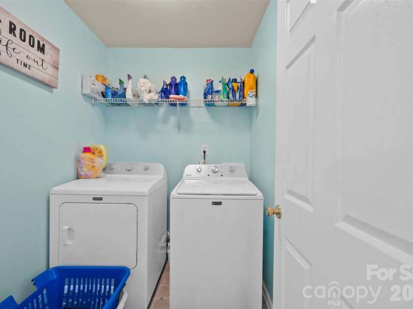 156 Rusty Nail Drive, Mooresville, NC 28115.  MLS# CAR4431670, YatesRealty ID 54900. 