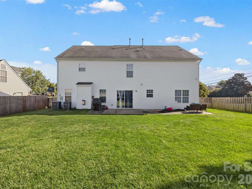156 Rusty Nail Drive, Mooresville, NC 28115.  MLS# CAR4431670, YatesRealty ID 54900. 