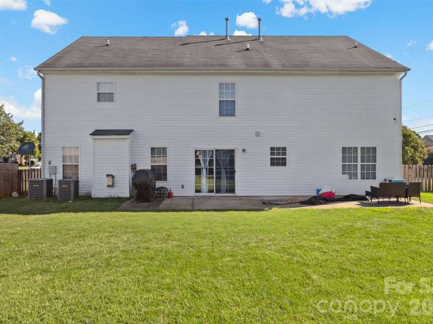 156 Rusty Nail Drive, Mooresville, NC 28115.  MLS# CAR4431670, YatesRealty ID 54900. 