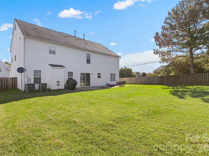 156 Rusty Nail Drive, Mooresville, NC 28115.  MLS# CAR4431670, YatesRealty ID 54900. 