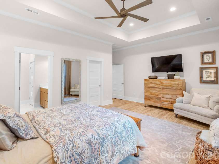 4236 Artdale Road, Concord, NC 28027.  MLS# CAR4431733, YatesRealty ID 54904. 