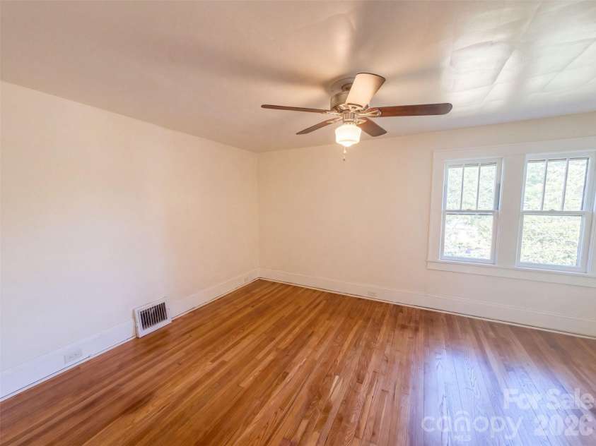 1016 Scales Street, Salisbury, NC 28144.  MLS# CAR4431738, YatesRealty ID 54905. 