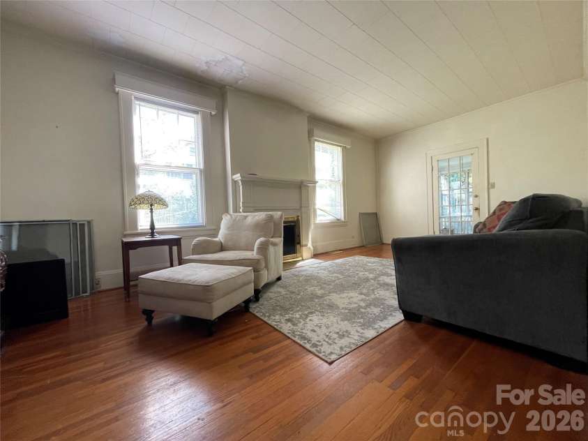 112 Ashe Street, Wadesboro, NC 28170.  MLS# CAR4430354, YatesRealty ID 54906. 