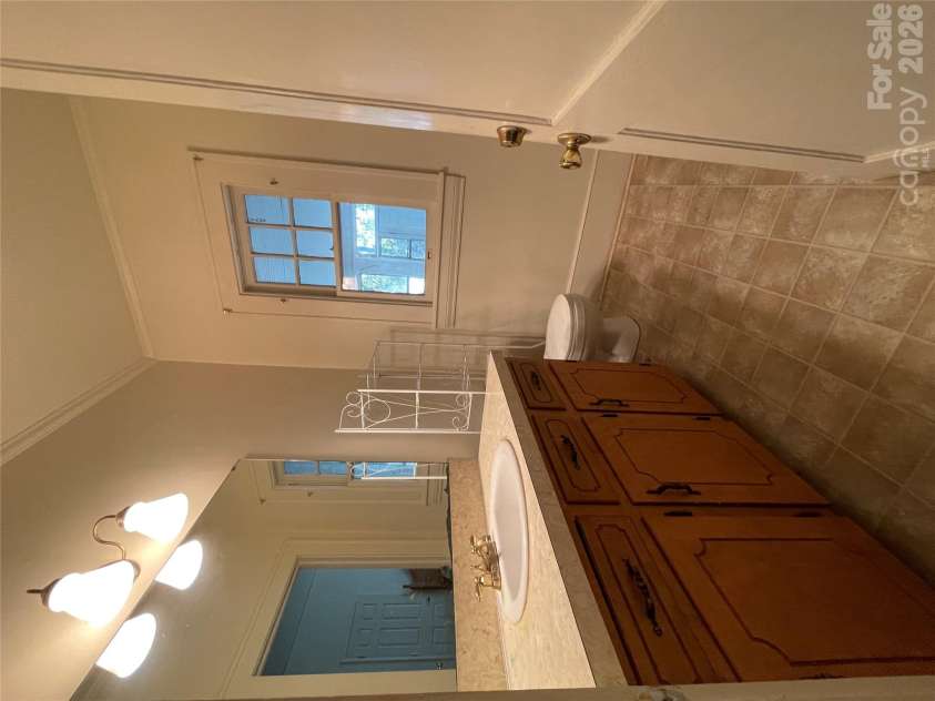 112 Ashe Street, Wadesboro, NC 28170.  MLS# CAR4430354, YatesRealty ID 54906. 