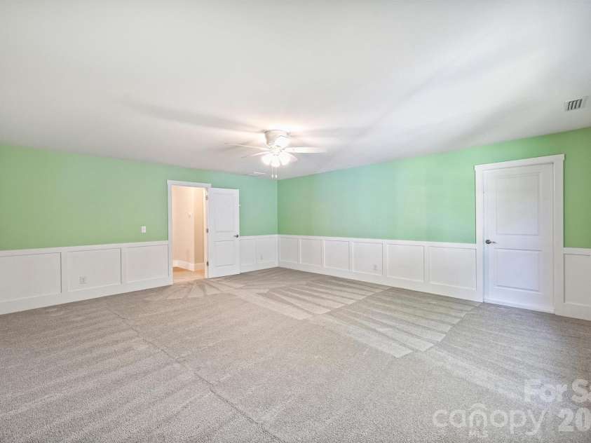 12039 Spinnaker Drive, Tega Cay, SC 29708.  MLS# CAR4429400, YatesRealty ID 54907. 