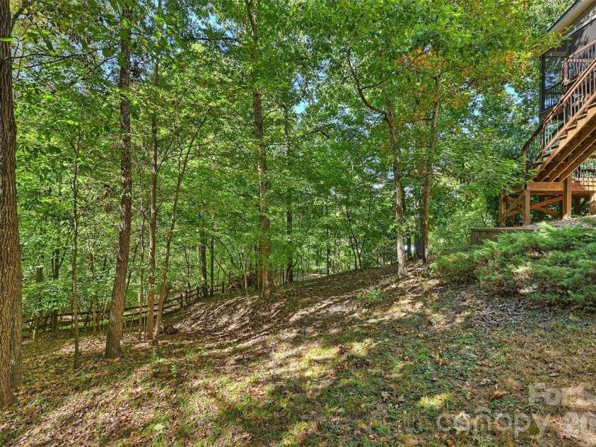 12039 Spinnaker Drive, Tega Cay, SC 29708.  MLS# CAR4429400, YatesRealty ID 54907. 