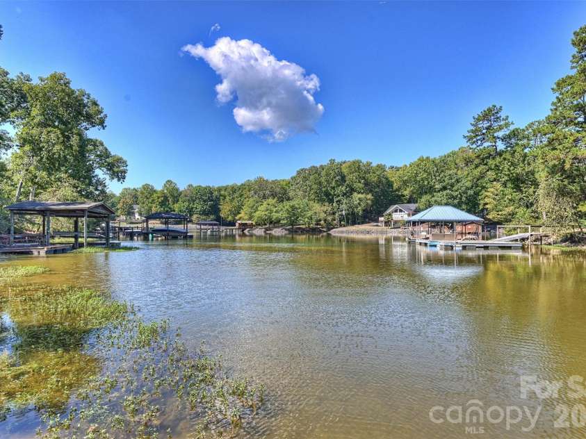 12039 Spinnaker Drive, Tega Cay, SC 29708.  MLS# CAR4429400, YatesRealty ID 54907. 