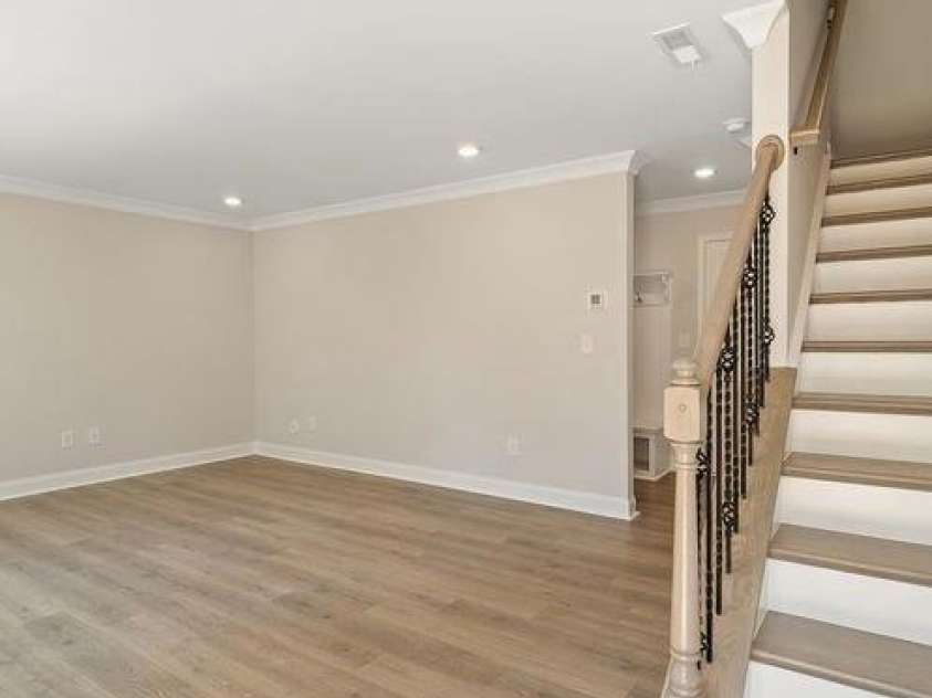 4028 Hidden Oaks Drive, Charlotte, NC 28205.  MLS# CAR4310498, YatesRealty ID 5491. 