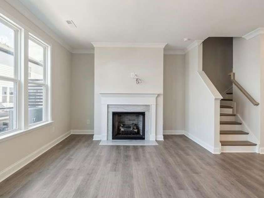 4028 Hidden Oaks Drive, Charlotte, NC 28205.  MLS# CAR4310498, YatesRealty ID 5491. 