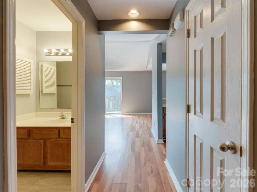 766 Marsh Road, Charlotte, NC 28209.  MLS# CAR4408658, YatesRealty ID 54919. 