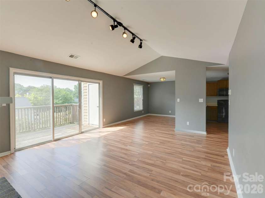 766 Marsh Road, Charlotte, NC 28209.  MLS# CAR4408658, YatesRealty ID 54919. Open-Concept Layout