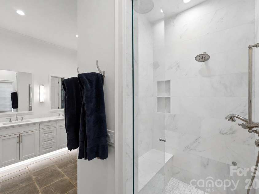 2419 Overhill Road, Charlotte, NC 28211.  MLS# CAR4430502, YatesRealty ID 54920. Primary bathroom