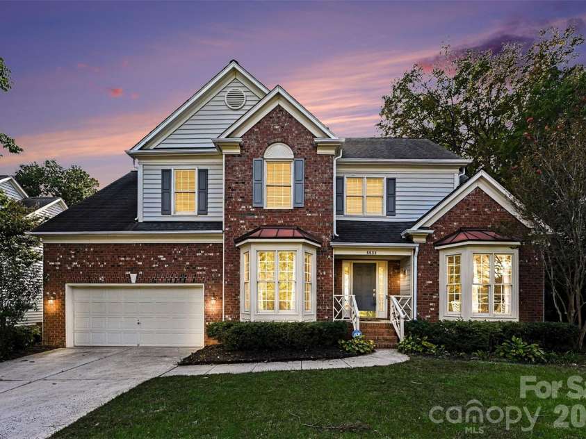 5523 Tullamore Lane, Charlotte, NC 28269.  MLS# CAR4431726, YatesRealty ID 54921. 