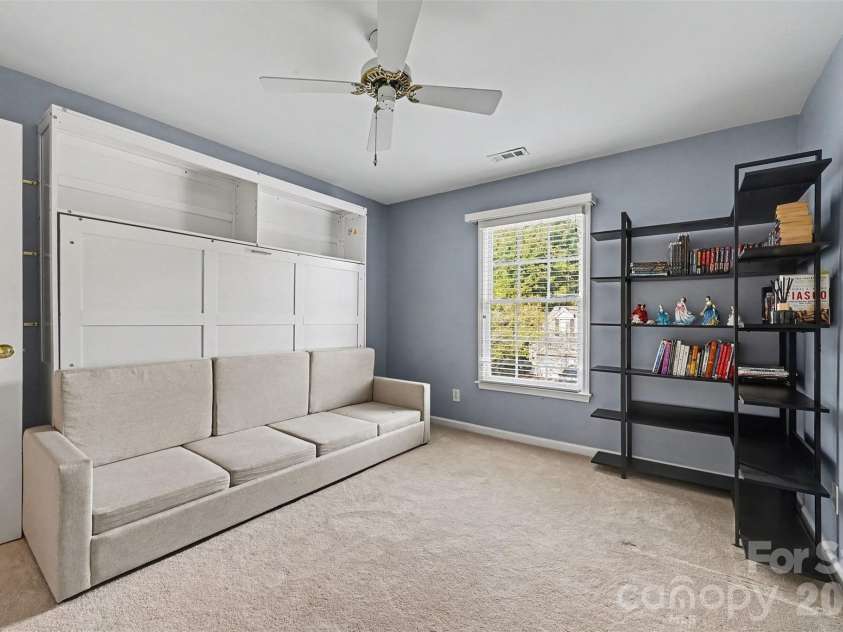 5523 Tullamore Lane, Charlotte, NC 28269.  MLS# CAR4431726, YatesRealty ID 54921. 