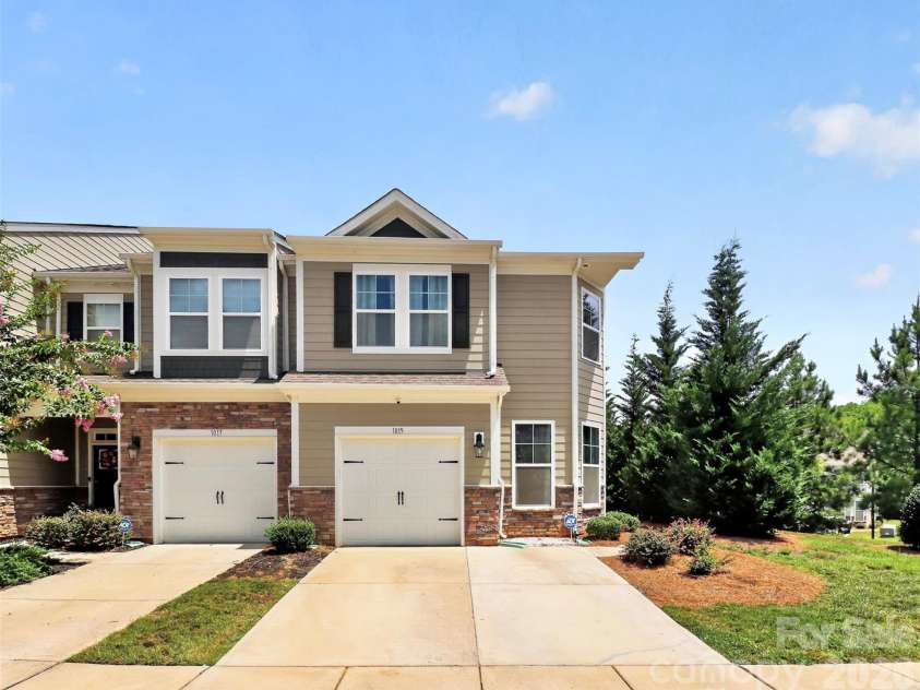 1019 Chicory Trace, Clover, SC 29710.  MLS# CAR4400233, YatesRealty ID 54923. 