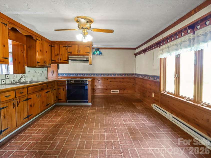 2125 Whiteside Road, Mill Spring, NC 28756.  MLS# CAR4431763, YatesRealty ID 54925. 