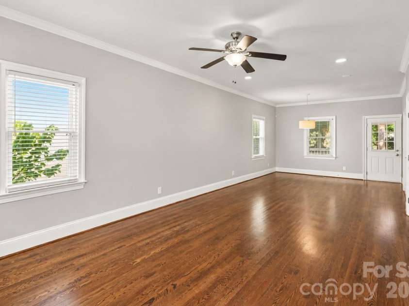 1912 Parson Drive, Charlotte, NC 28205.  MLS# CAR4431198, YatesRealty ID 54926. 