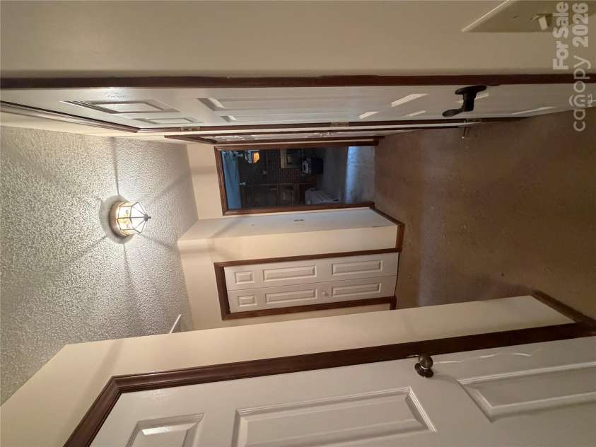 1750 29th Avenue Place, Hickory, NC 28601.  MLS# CAR4431295, YatesRealty ID 54927. 