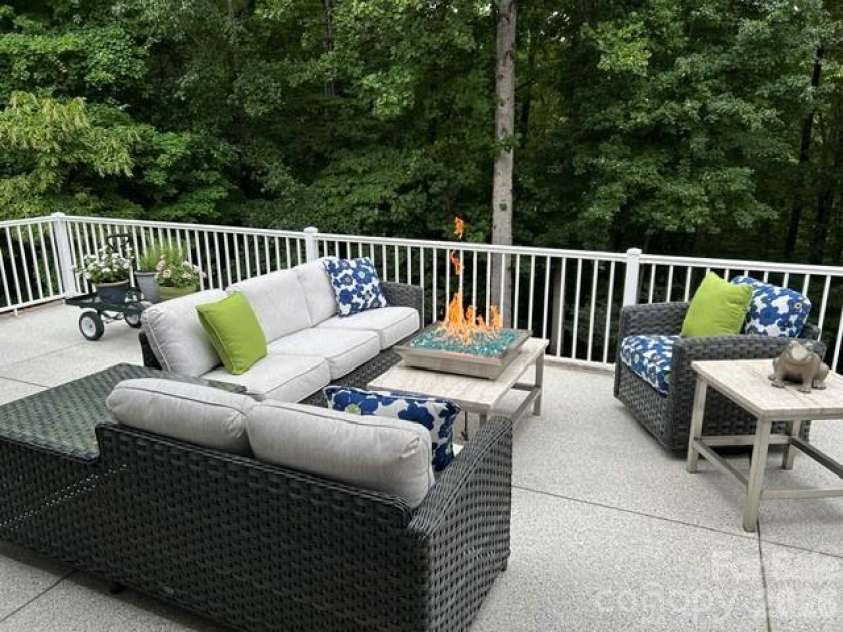 5744 Natoma Road, Lake Wylie, SC 29710.  MLS# CAR4431496, YatesRealty ID 54928. Deck Fire Pit