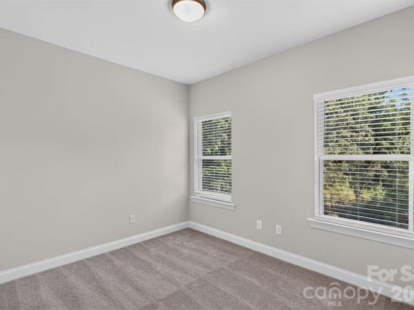 3533 Avalon Avenue, Charlotte, NC 28208.  MLS# CAR4431721, YatesRealty ID 54929. 