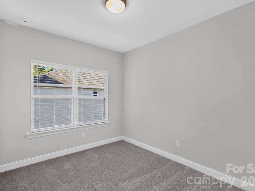 3533 Avalon Avenue, Charlotte, NC 28208.  MLS# CAR4431721, YatesRealty ID 54929. 