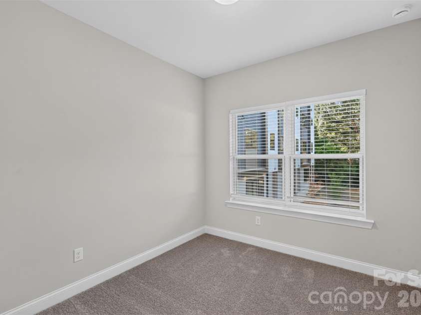3533 Avalon Avenue, Charlotte, NC 28208.  MLS# CAR4431721, YatesRealty ID 54929. 