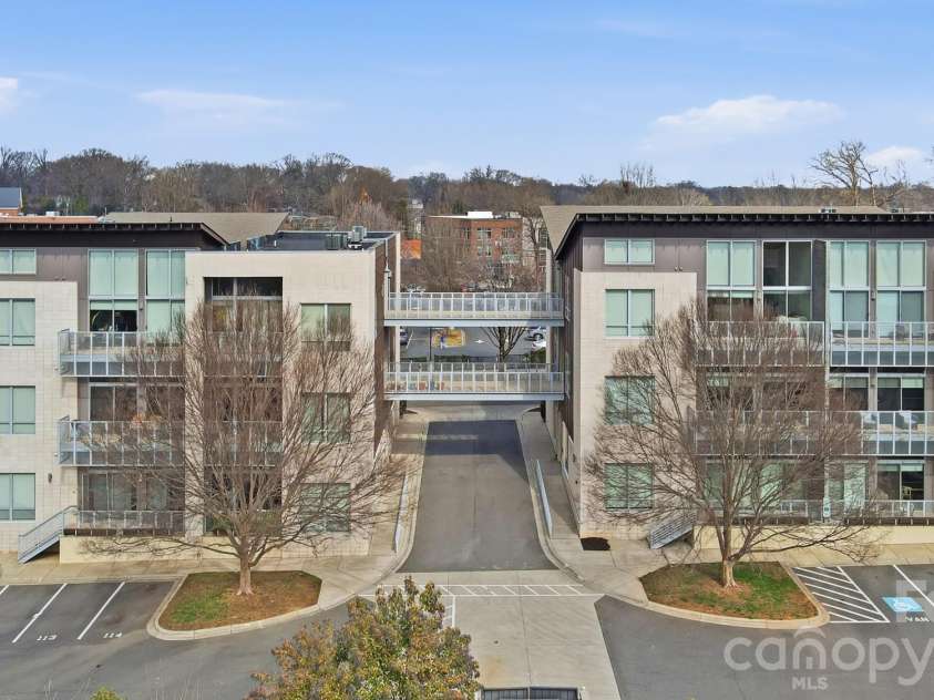 2116 McClintock Road, Charlotte, NC 28205.  MLS# CAR4347666, YatesRealty ID 5493. 