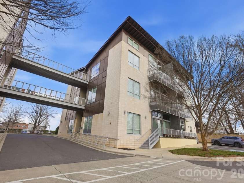 2116 McClintock Road, Charlotte, NC 28205.  MLS# CAR4347666, YatesRealty ID 5493. 