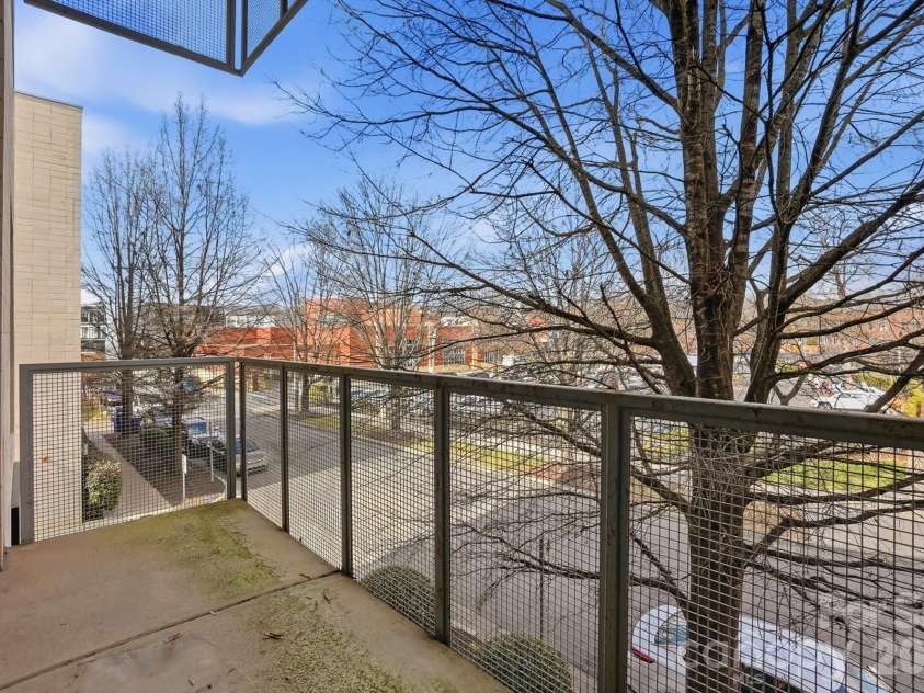 2116 McClintock Road, Charlotte, NC 28205.  MLS# CAR4347666, YatesRealty ID 5493. 