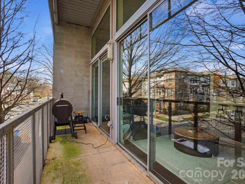 2116 McClintock Road, Charlotte, NC 28205.  MLS# CAR4347666, YatesRealty ID 5493. 