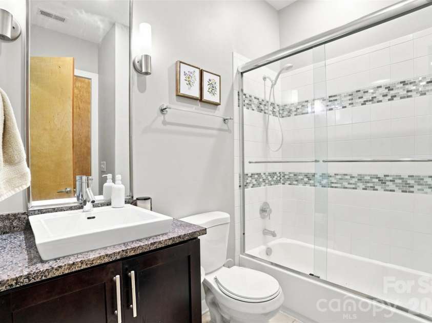 2116 Mcclintock Road, Charlotte, NC 28205.  MLS# CAR4421619, YatesRealty ID 5493. 