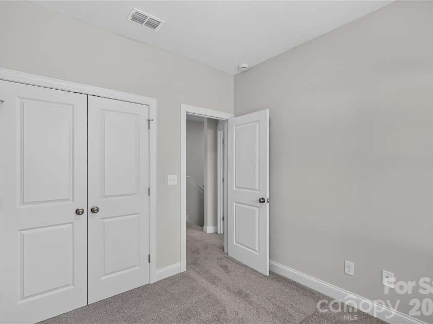 3535 Avalon Avenue, Charlotte, NC 28208.  MLS# CAR4431703, YatesRealty ID 54930. 