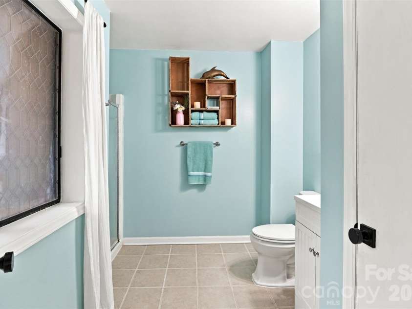 27046 Tidal Way, Tega Cay, SC 29708.  MLS# CAR4430075, YatesRealty ID 54932. 