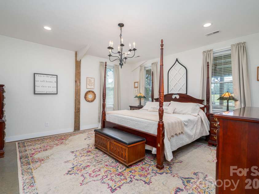 136 Sellers Road, Kings Mountain, NC 28086.  MLS# CAR4429101, YatesRealty ID 54934. Master Suite