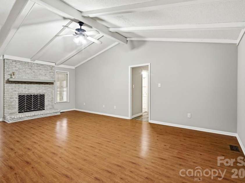 2118 Lampglow Court, Gastonia, NC 28056.  MLS# CAR4426612, YatesRealty ID 54938. 