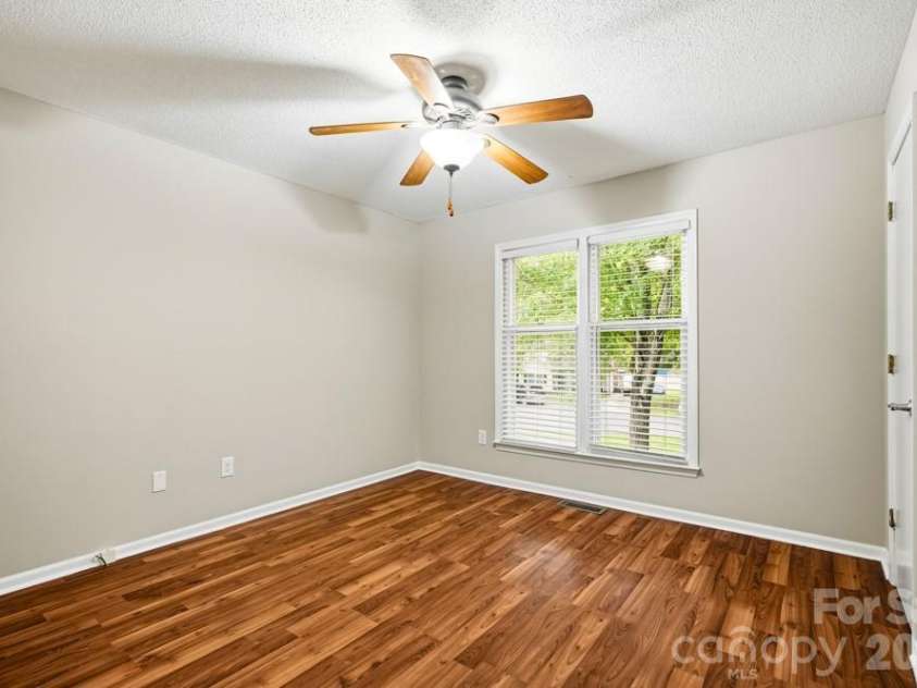 2118 Lampglow Court, Gastonia, NC 28056.  MLS# CAR4426612, YatesRealty ID 54938. Second Bedroom