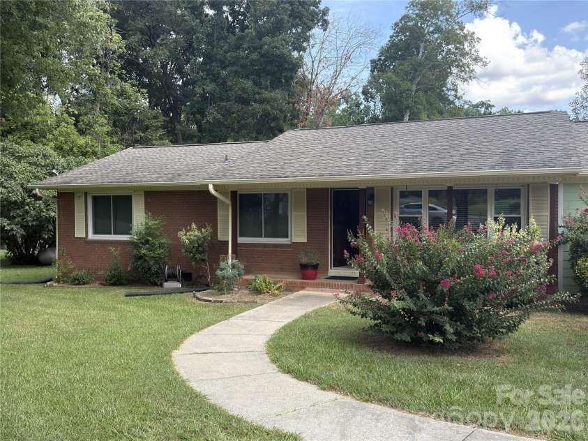 604 Allen Way, Indian Trail, NC 28079.  MLS# CAR4427308, YatesRealty ID 54939. 