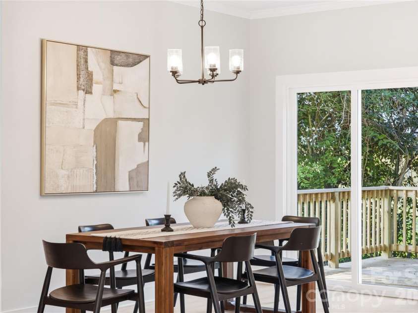 3628 Glenwood Drive, Charlotte, NC 28208.  MLS# CAR4424579, YatesRealty ID 54942. Representation