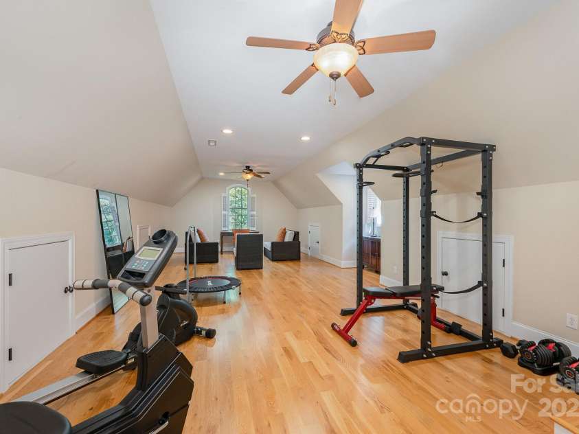 7029 Pebble Bay Drive, Denver, NC 28037.  MLS# CAR4192335, YatesRealty ID 5495. Huge bonus room!