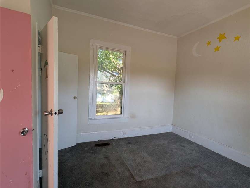 603 Marietta Street, Gastonia, NC 28052.  MLS# CAR4430935, YatesRealty ID 54951. 