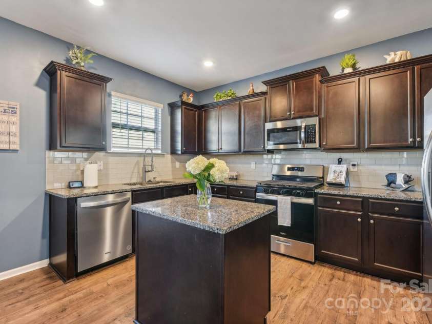 107 Gray Willow Street, Mooresville, NC 28117.  MLS# CAR4127070, YatesRealty ID 5496. 