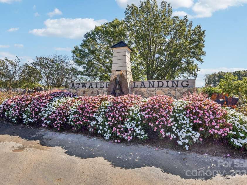 107 Gray Willow Street, Mooresville, NC 28117.  MLS# CAR4127070, YatesRealty ID 5496. 