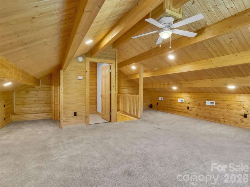200 Linsonwood Ridge, Waynesville, NC 28786.  MLS# CAR4431585, YatesRealty ID 54960. 