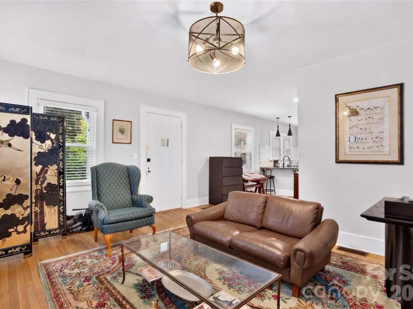 2314 Broad Street, Winston Salem, NC 27127.  MLS# CAR4405936, YatesRealty ID 54965. 