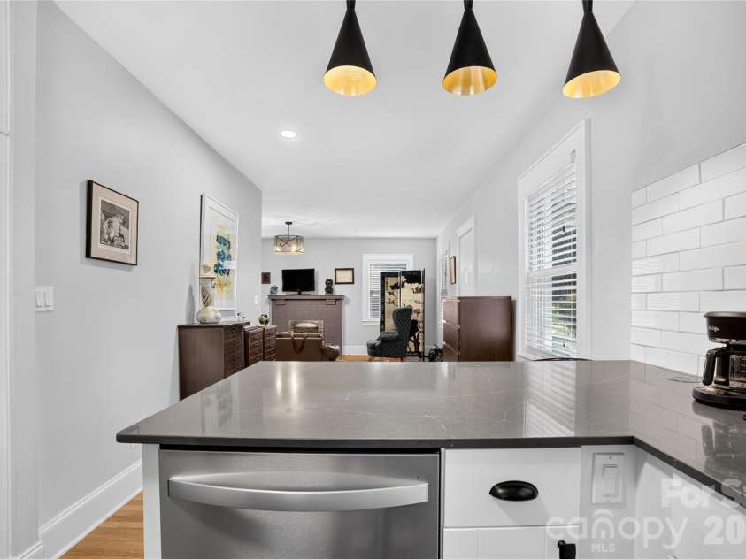 2314 Broad Street, Winston Salem, NC 27127.  MLS# CAR4405936, YatesRealty ID 54965. 