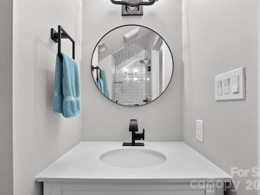 2314 Broad Street, Winston Salem, NC 27127.  MLS# CAR4405936, YatesRealty ID 54965. 