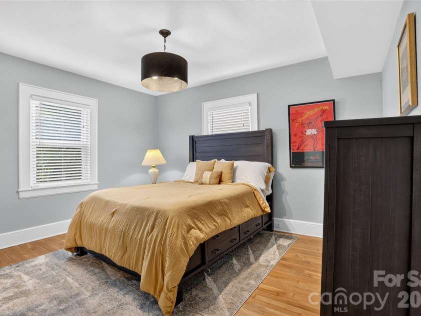 2314 Broad Street, Winston Salem, NC 27127.  MLS# CAR4405936, YatesRealty ID 54965. 