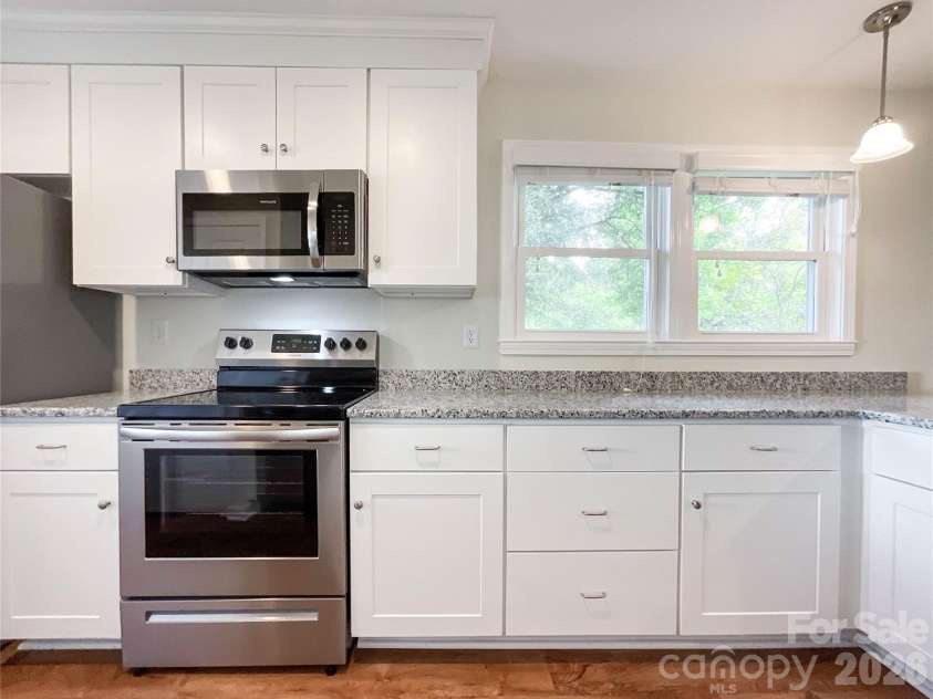5704 Hillcrest Circle, Indian Trail, NC 28079.  MLS# CAR4425701, YatesRealty ID 54967. 